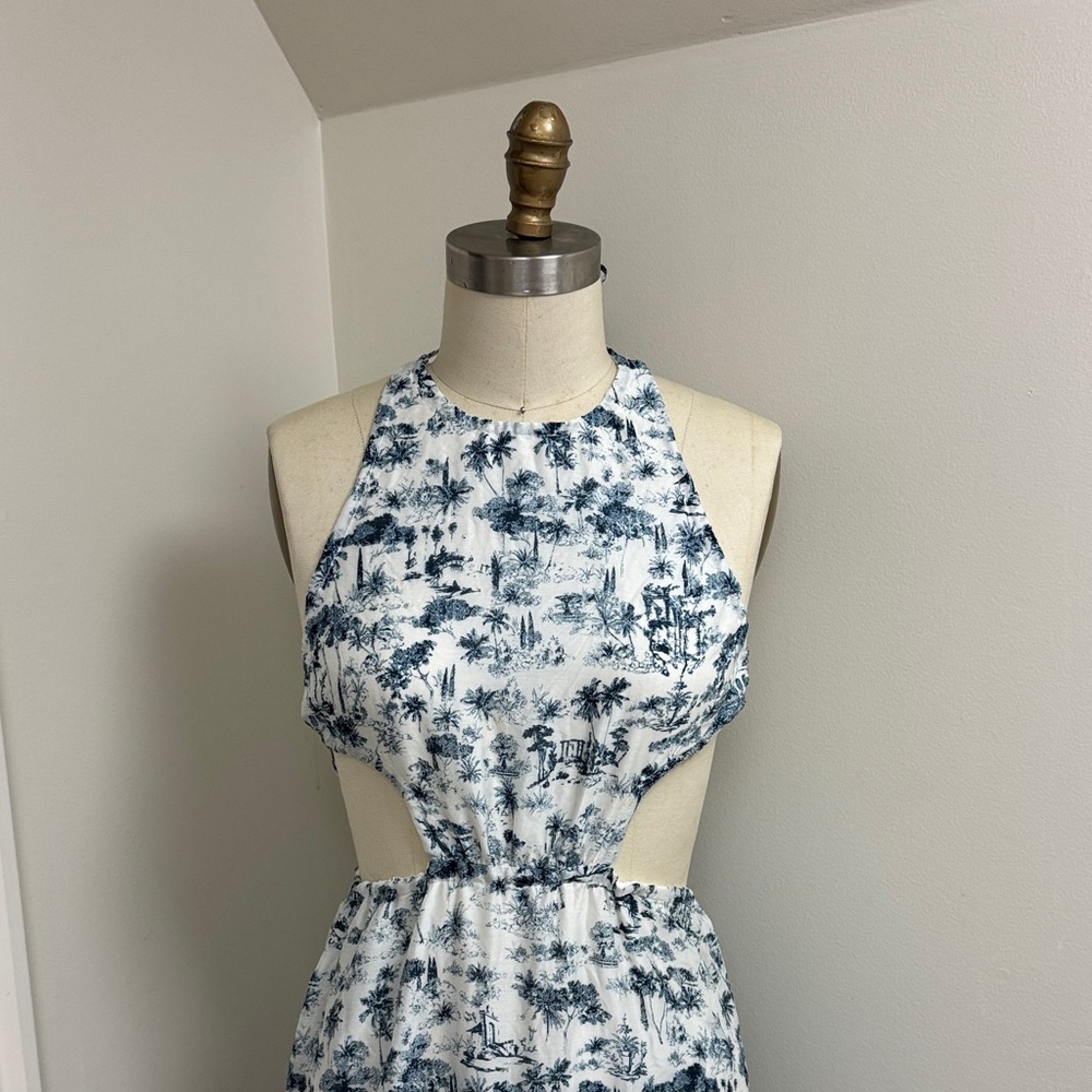 SIR the label Blue and White Maxi Dress - Picture 5 of 14